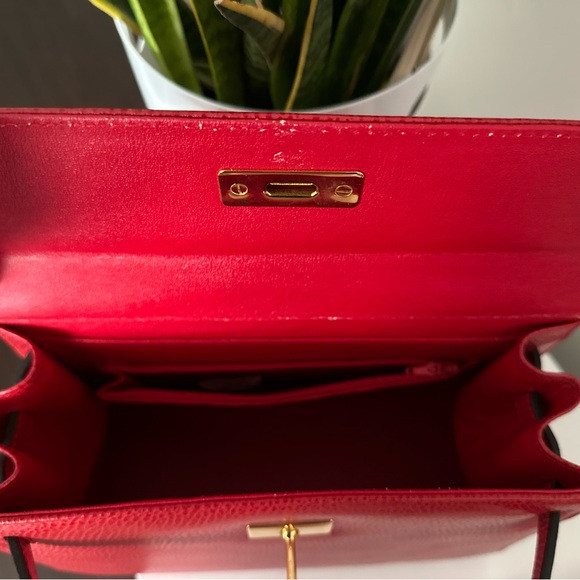 Italy Leather Bag - Picture 6 of 12